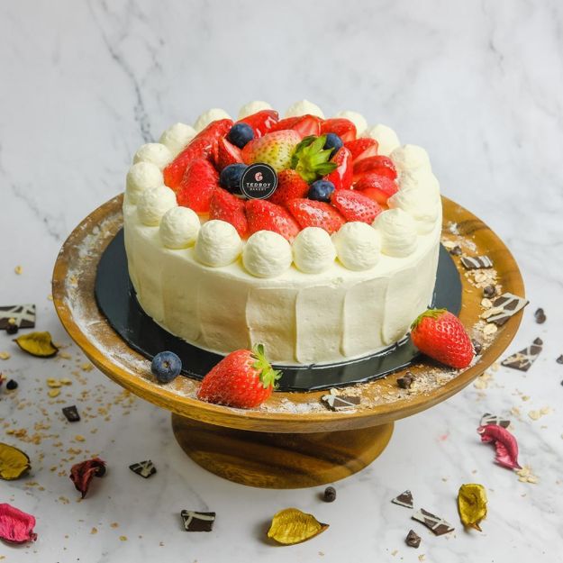 Picture of Strawberry Shortcake (Whole)