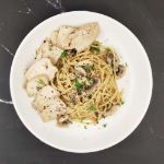 Picture of Spaghetti Aglio Olio with Grilled Chicken