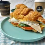 Picture of Egg & Chicken Croissant To-Go