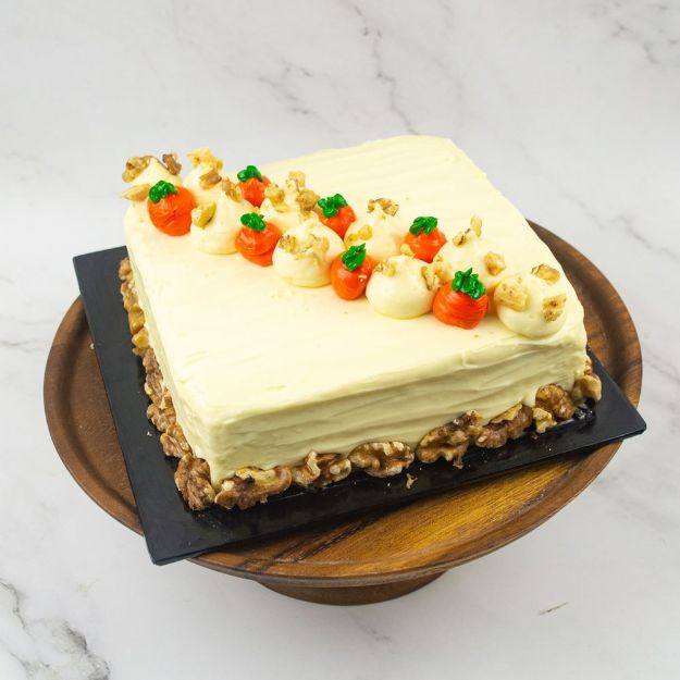 Picture of Moist Carrot Cake (Whole)